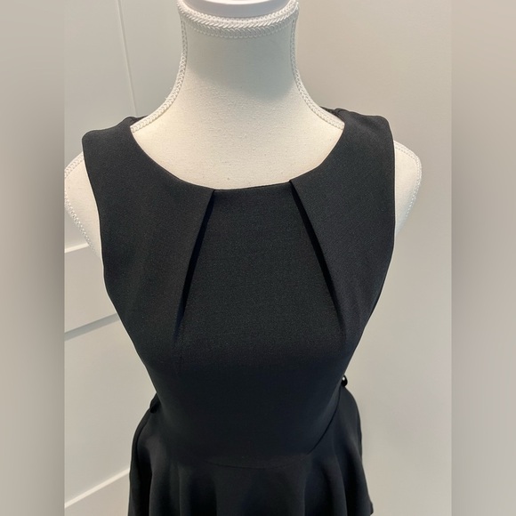 NEW Closet London Skater Dress in Black US size 6 missing belt - Picture 2 of 15